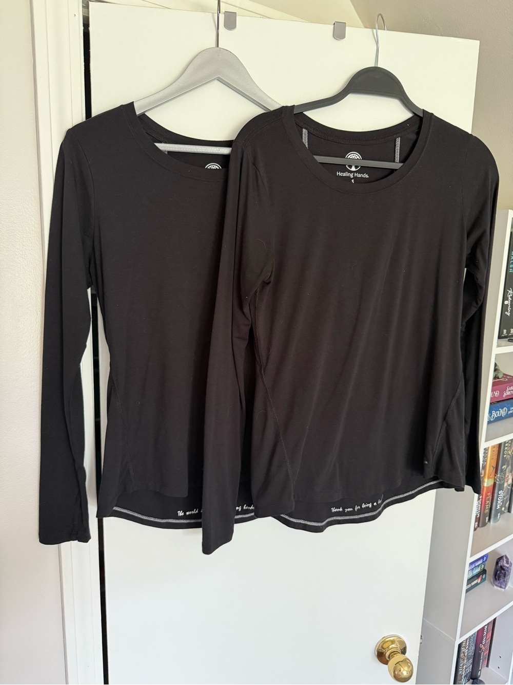 healing hands Black Long Sleeve Crew Neck Tops (Pair)